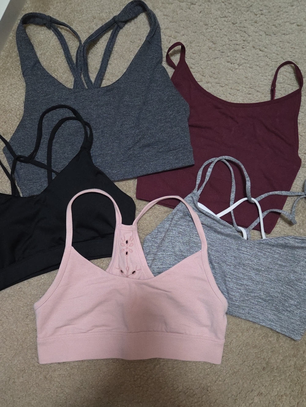 Five Old Navy Active Sports Bras Size M